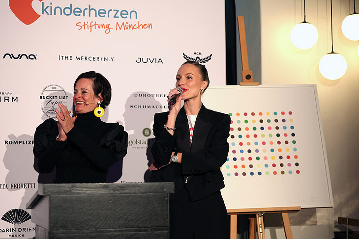 Nicola Gr&auml;fin Keglevich und Viky Rader  beim Viky Rader X Kinderherzen Foundation Charity Event im Brenner Restaurant am 12.03.2026 (&copy;Photo G. S./ Viky Rader / PR via Getty Images) 